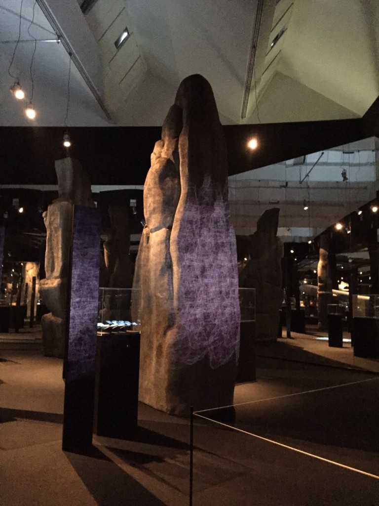Neo preistoria curata da Andrea Branzi a Kenya Hara alla Triennale di Milano. 2016. Sculture, Ricostruzioni, Scenografie: Plastikart Studio.